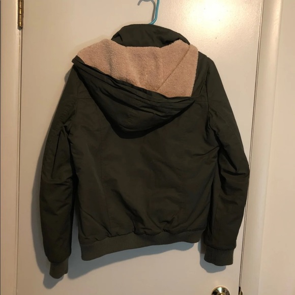 Army green jacket - Picture 4 of 4